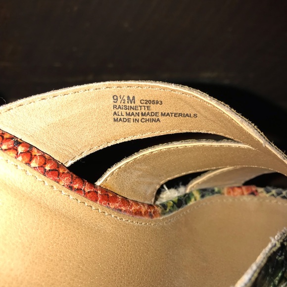 MIA raisinette platform snakeskin pattern - Picture 4 of 7